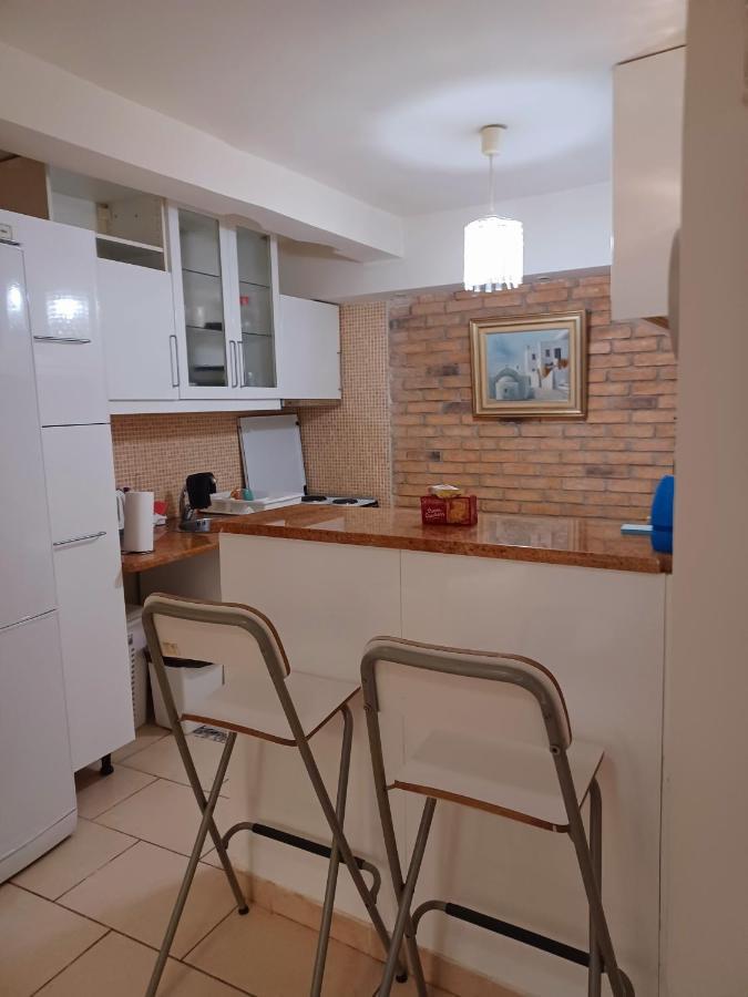 Varkiza Seaside Apts Buitenkant foto